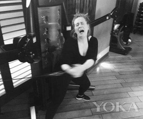 ������ȥ��������Adele��Ȼ���� �䣡�ݣ��ˣ�